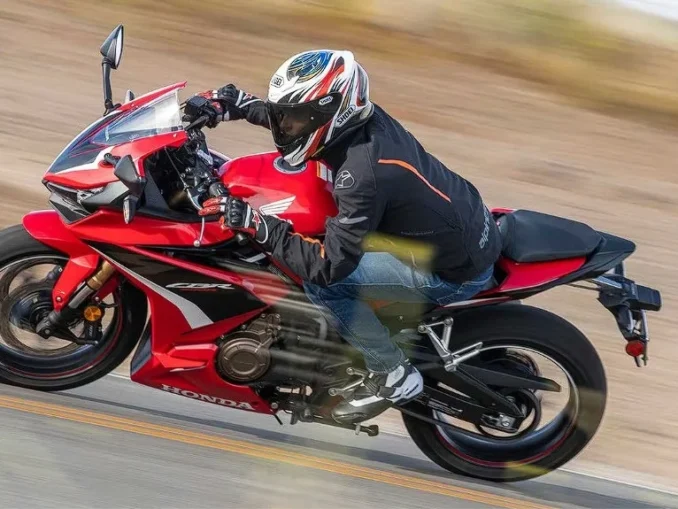 Honda CBR650 R