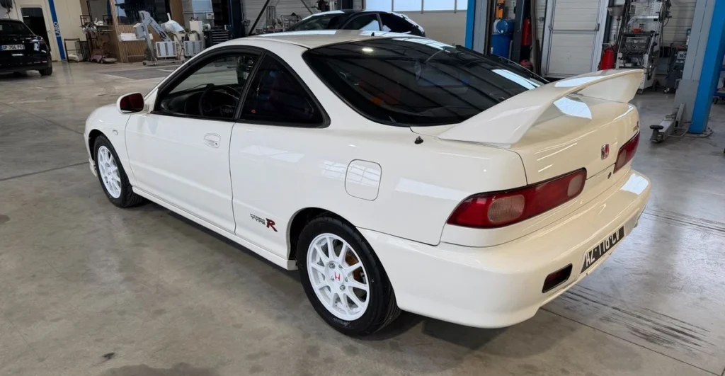 Honda Integra Type R blanche