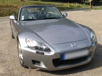 Honda S2000 grise