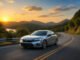 Honda civic hybride sur route panoramique